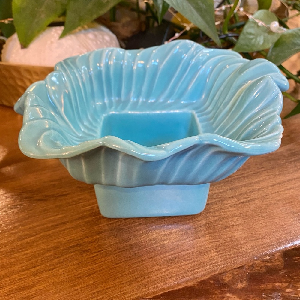 Vintage 1957 Miramar Of California Aqua Turquoise Blue Ceramic Candy Dish 715